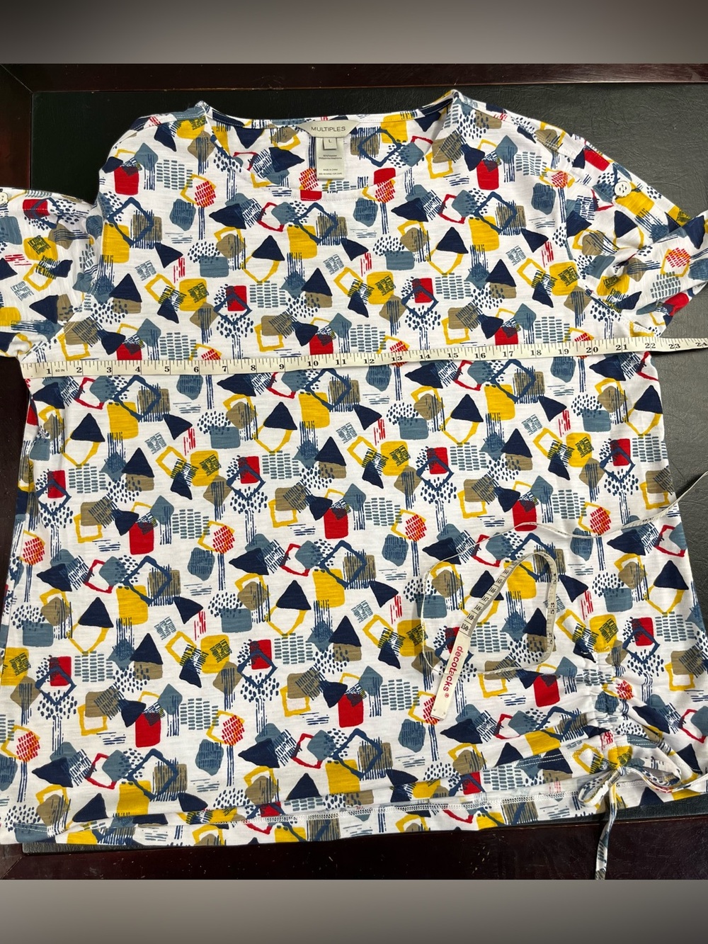 Multiples pullover size large - Picture 7 of 8